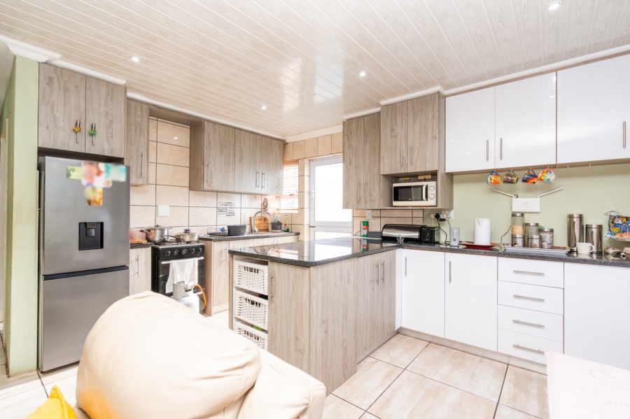 3 Bedroom Property for Sale in Langebaan North Western Cape